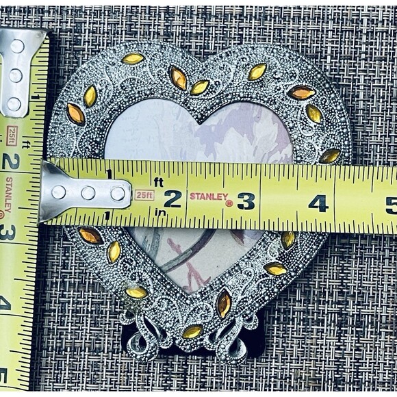 Filigree Style Heart-Shaped Desktop Frame Silver Tone Metal Yellow Rhinestones - Picture 3 of 10